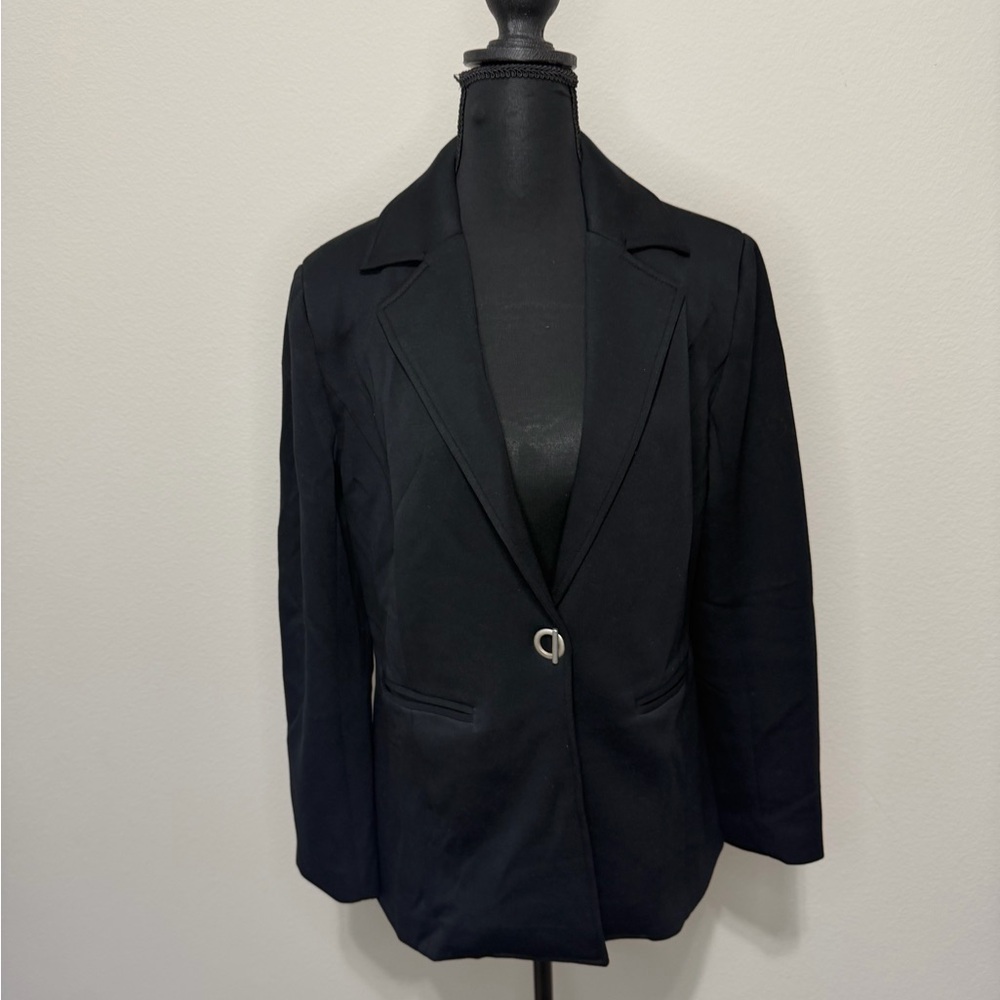 NWT Wynne Layers Black Blazer